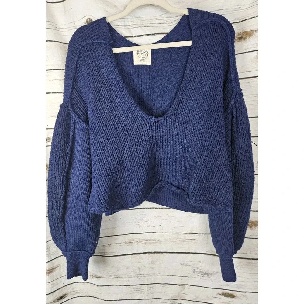 We the Free Sea Bright Sweater Pullover L Cropped Blue Balloon Sleeves Chunky